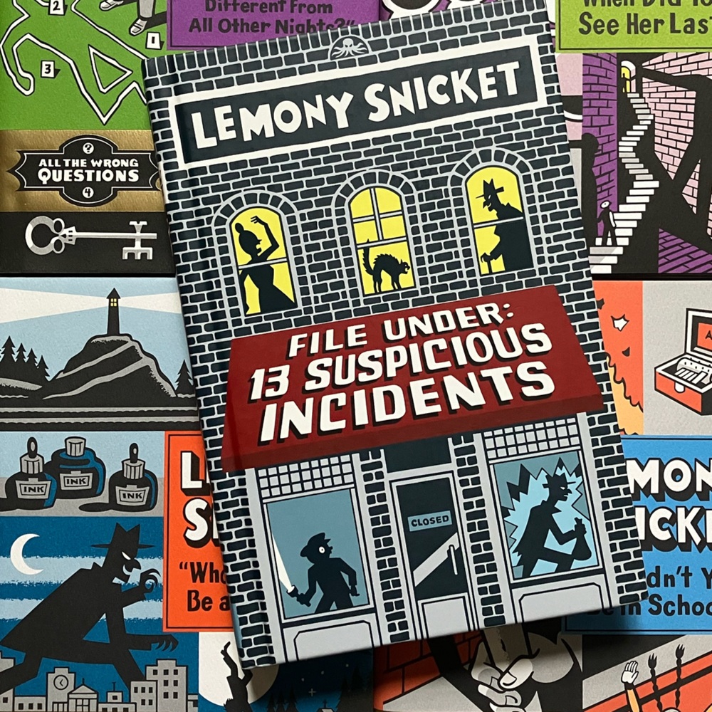 'All The Wrong Questions' Complete Lemony Snicket Book Set + Bonus Book